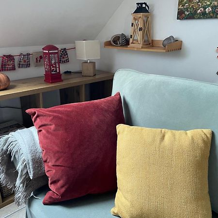 Oak Tree Apartment - Toelgy Lak Pilisszentkereszt Zewnętrze zdjęcie